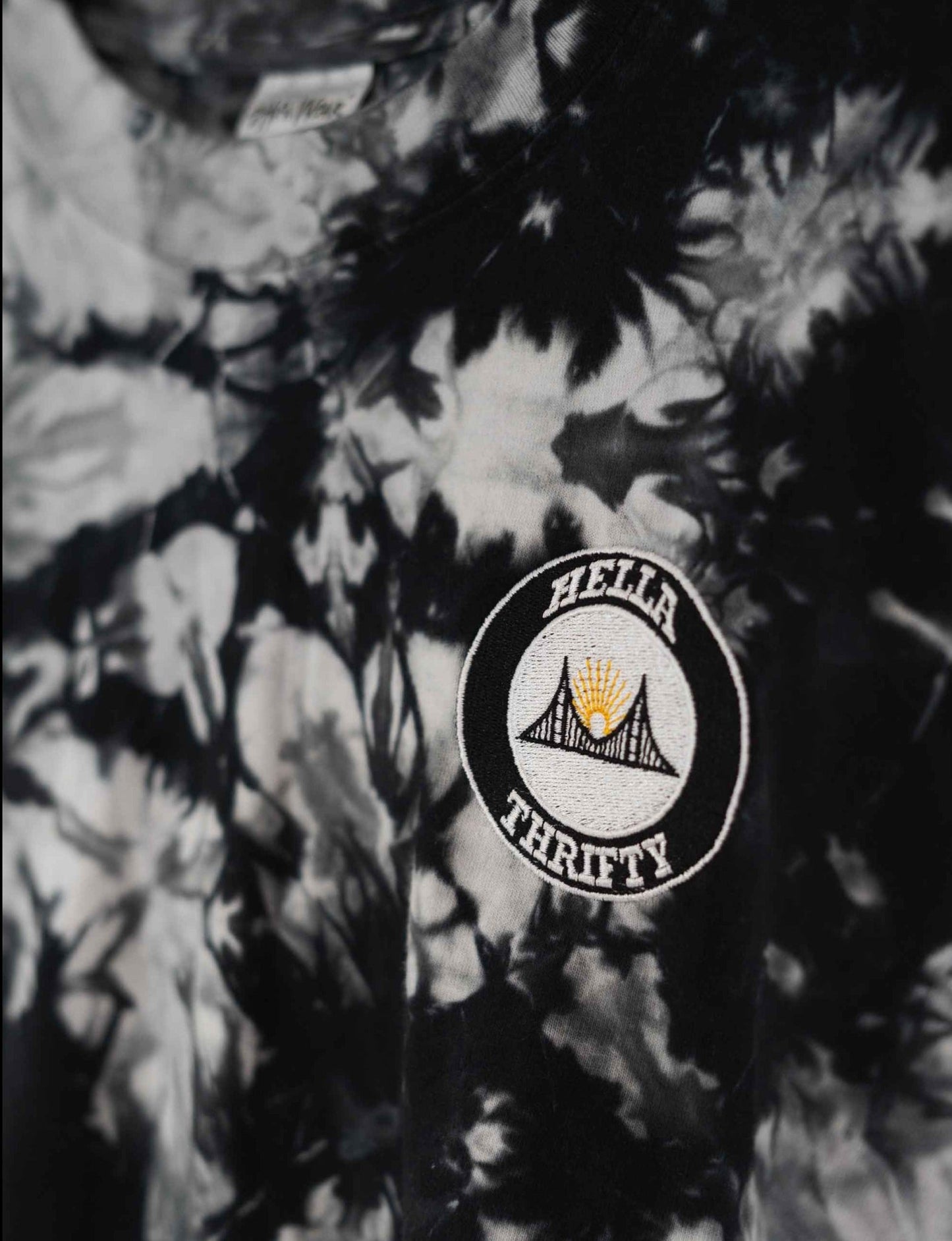 Black Tie Dye Shirt - HellaThrifty